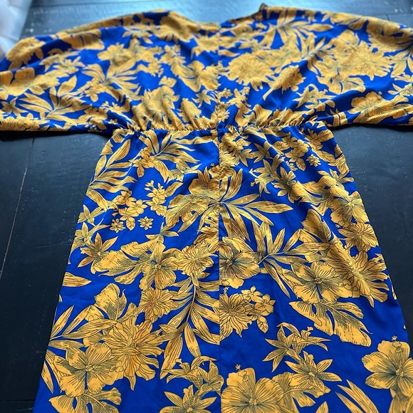 PRETTY LITTLE THING Women’s Size 10 Tropical Print Batwing Sleeve Maxi Dress - Picture 9 of 12